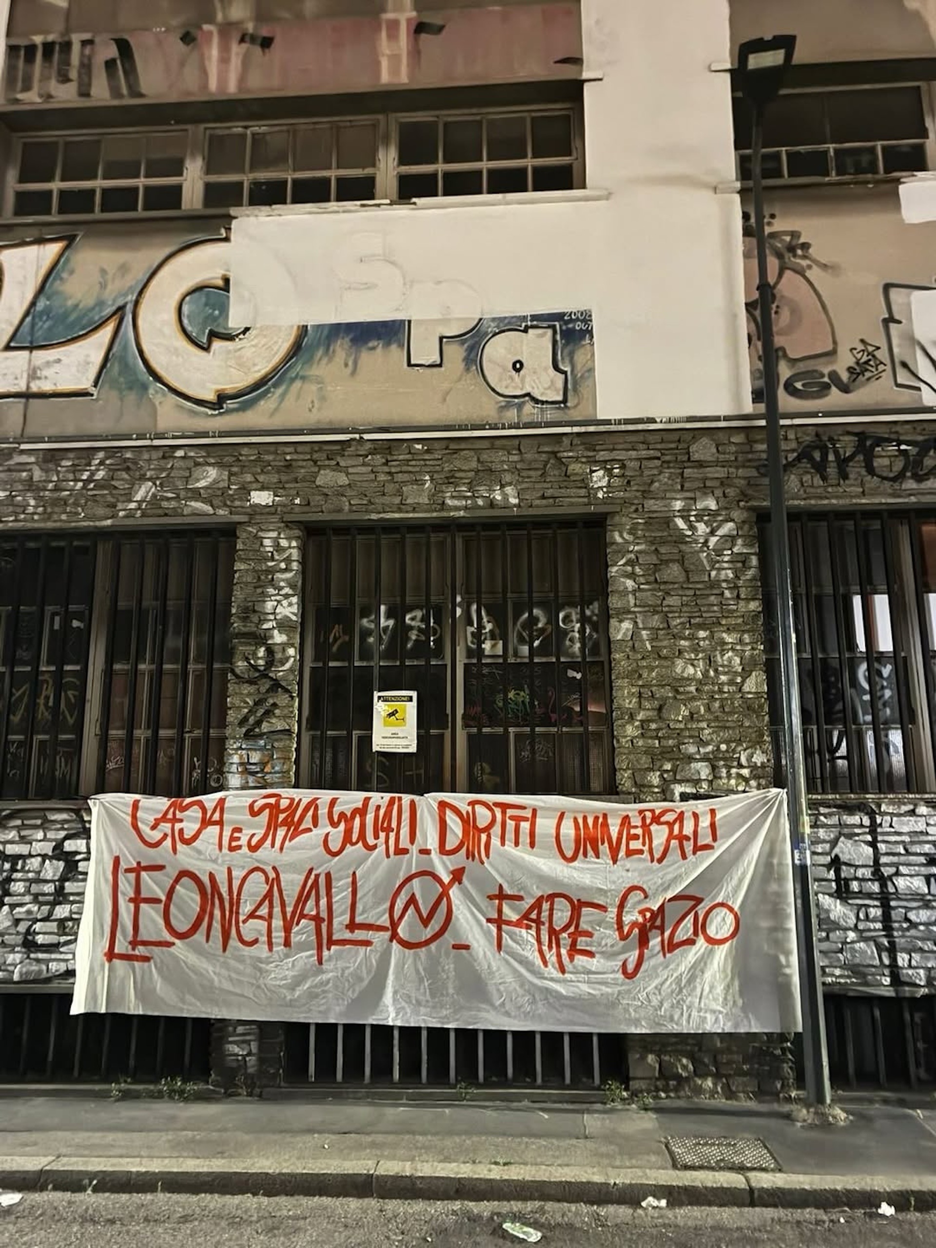 CASA E SPAZI SOCIALI: DIRITTI UNIVERSALI